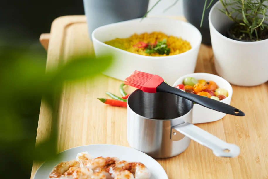 Marinaadinõu silikoonharjaga Barbecook, roostevaba teras